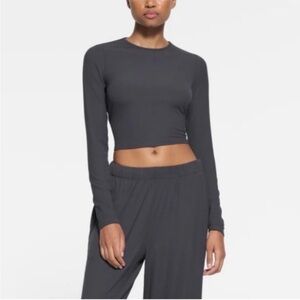 SKIMS Charcoal Long Sleeve Crop Top